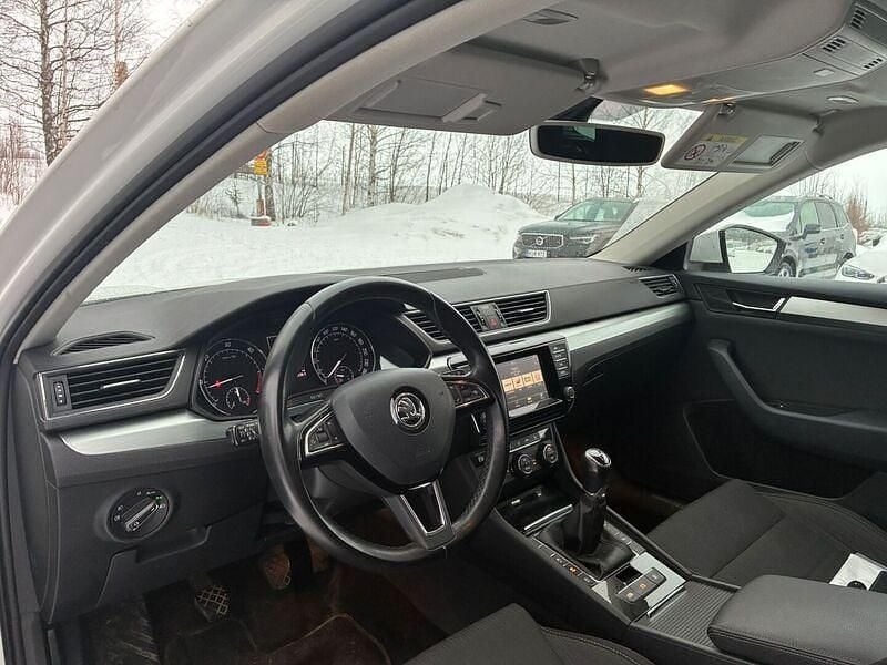 Käytetty Skoda Superb Ambition 190 HP (139 kW) 2016 Farmari