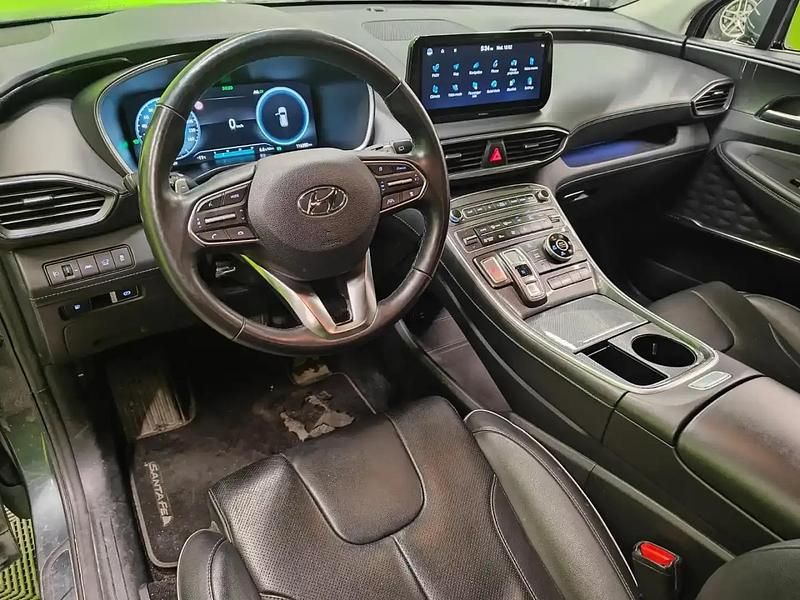 Käytetty Hyundai Santa Fe Premium 265 HP (194 kW) 2022 Vihreä Katumaasturi