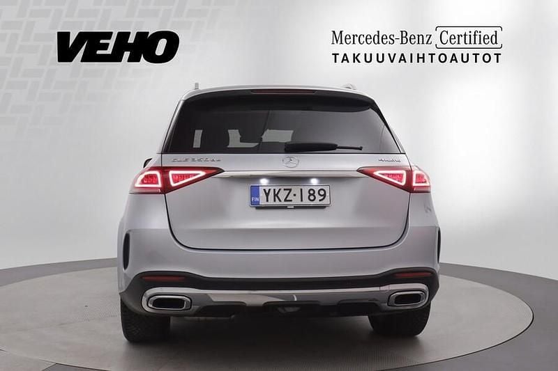Käytetty Mercedes GLE350 AMG line 194 HP (142 kW) 2022 Harmaa Katumaasturi
