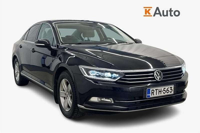 Käytetty VW Passat Edition 125 HP (91 kW) 2017 Musta Sedan