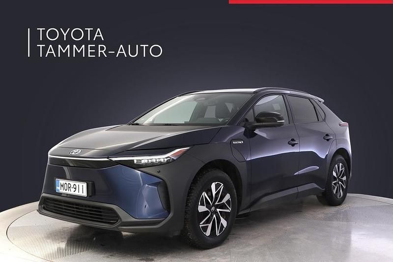 Käytetty Toyota bZ4X Style 160 kW (218 HP) 2022 Sininen Katumaasturi