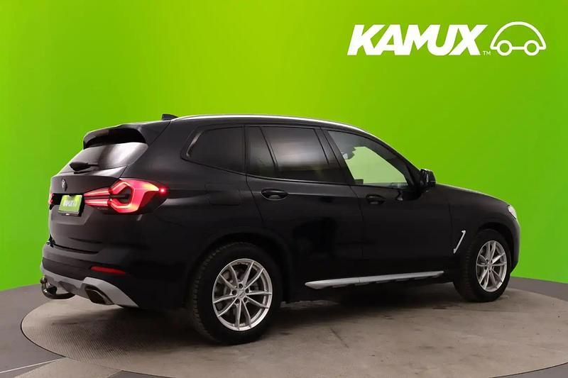 Käytetty BMW X3 Shadowline 292 HP (214 kW) 2022 Musta Katumaasturi