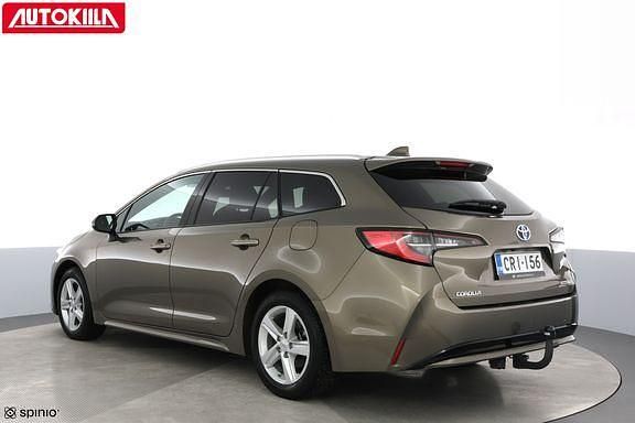 Käytetty Toyota Corolla Edition 122 HP (89 kW) 2023 Ruskea (beige) Farmari