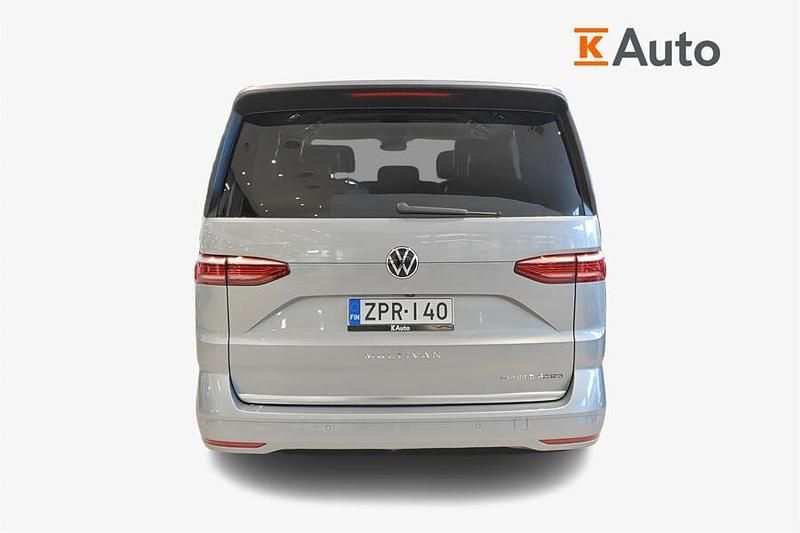 Käytetty VW Multivan Business 177 HP (130 kW) 2025 Van