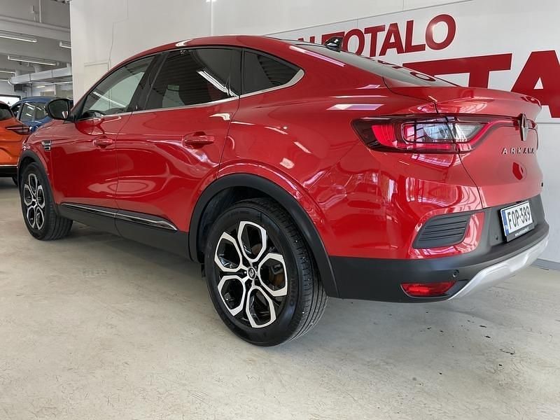 Käytetty Renault Arkana Intens 143 HP (105 kW) 2021 Punainen Katumaasturi