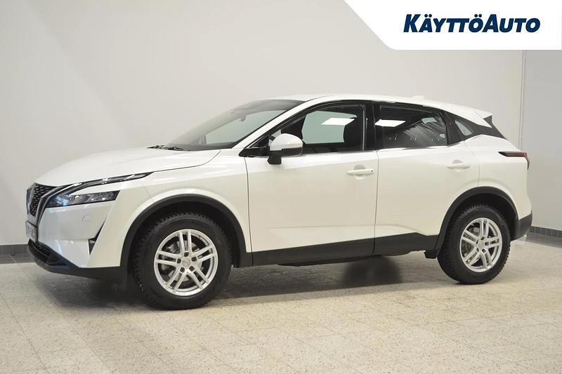 Käytetty Nissan Qashqai Acenta 158 HP (116 kW) 2024 Valkoinen Katumaasturi