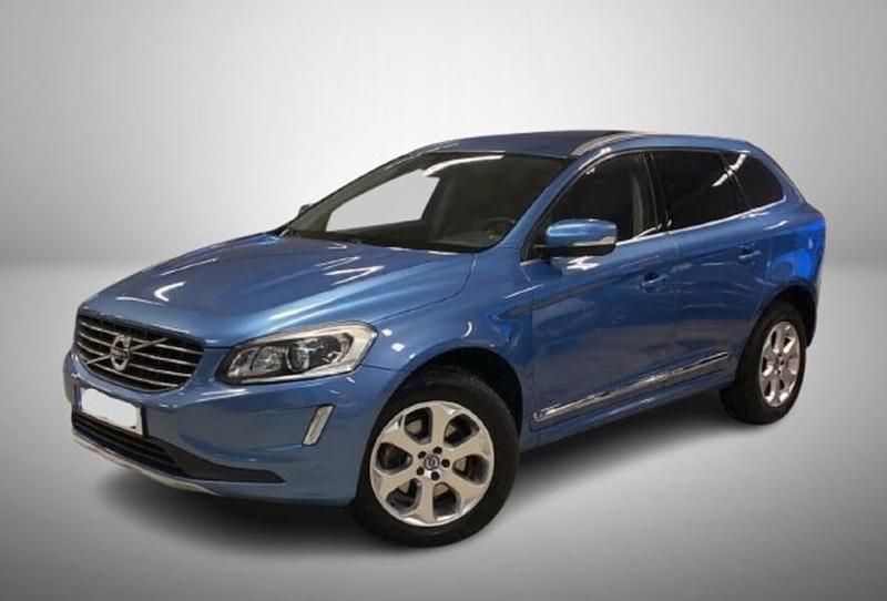 Käytetty Volvo XC60 Business Edition 190 HP (139 kW) 2016 Sininen Katumaasturi