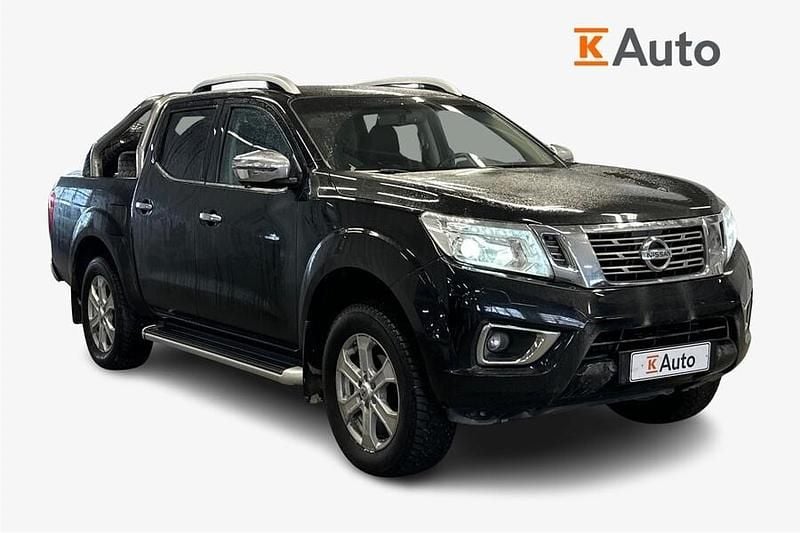 Käytetty Nissan Navara Tekna 190 HP (139 kW) 2017 Musta Nouto