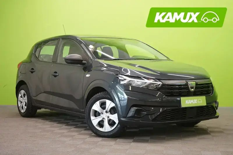 Comet grey Käytetty 2022 Dacia Sandero Essentiel Viistoperä | 10 800 € (Supertarjous) - Kuva 1/4