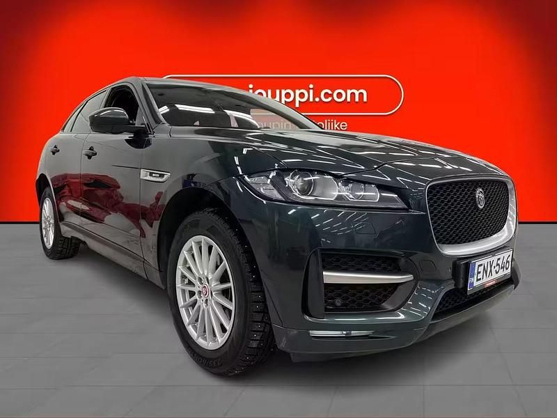 Käytetty Jaguar F-Pace R-Sport 2016 Katumaasturi