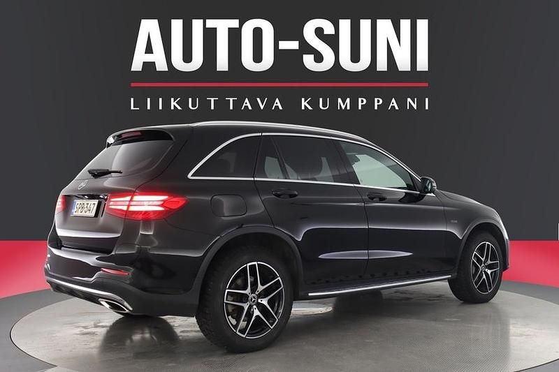 Käytetty Mercedes GLC350 Business 211 HP (155 kW) 2018 Katumaasturi