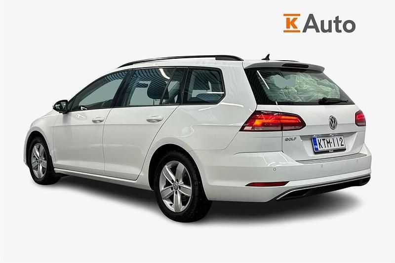 Käytetty VW Golf VII Comfortline 116 HP (85 kW) 2019 Valkoinen Farmari