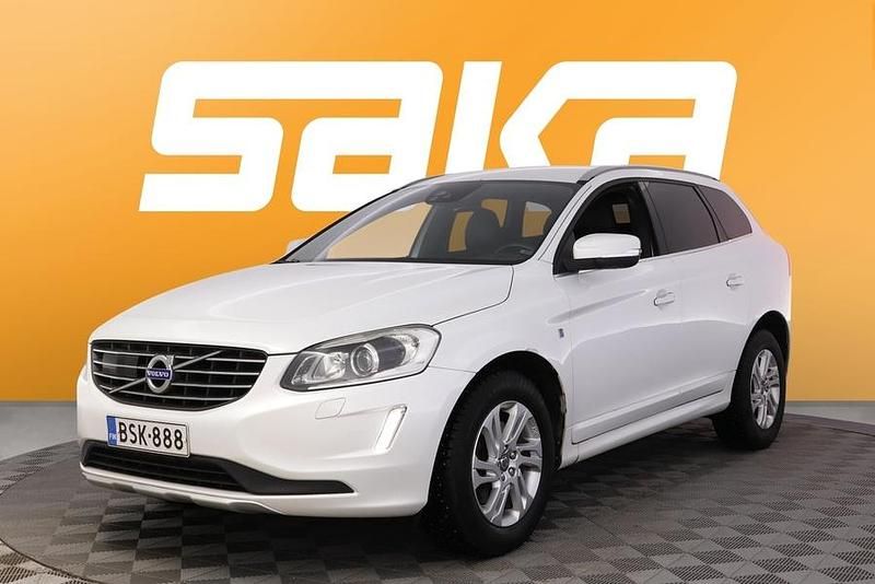 Käytetty Volvo XC60 Business Edition 181 HP (133 kW) 2015 Katumaasturi