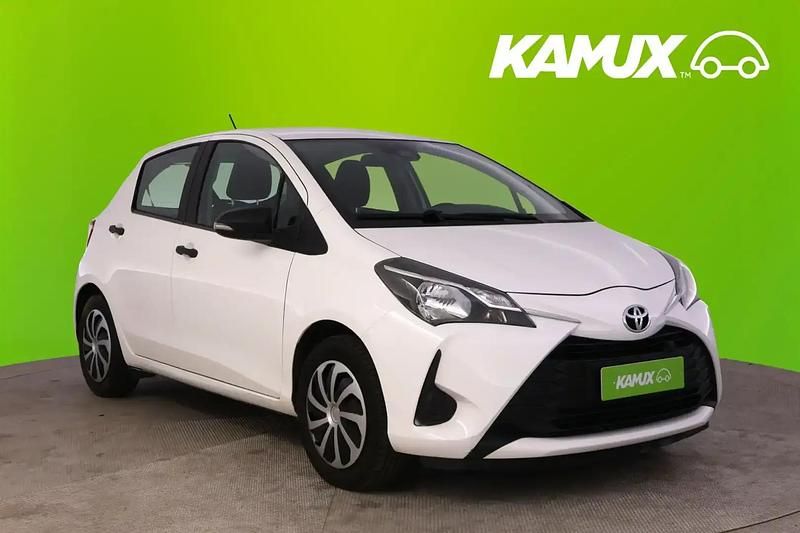 Valkoinen Käytetty 2020 Toyota Yaris Life Sedan | 9 960 € (Hyvä tarjous) - Kuva 1/4