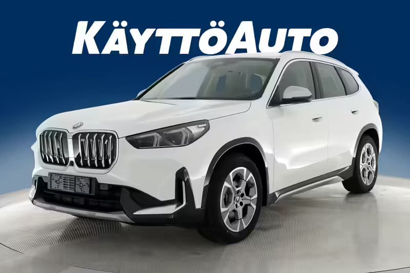 Käytetty BMW iX1 Comfort Edition 230 kW (313 HP) 2023 Alpinweiss Katumaasturi