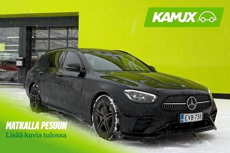 Musta Käytetty 2021 Mercedes E300 Business Farmari | 30 800 € (Perustarjous) - Kuva 1/4