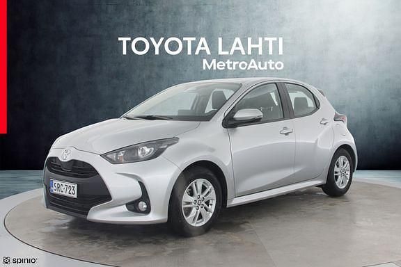 Hopea Käytetty 2024 Toyota Yaris Viistoperä | 20 890 € (Perustarjous) - Kuva 1/4