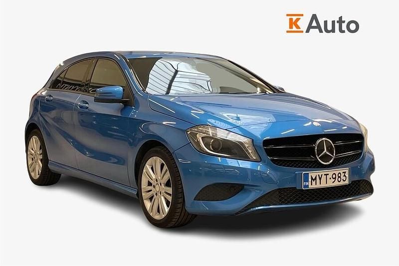 Sininen Käytetty 2013 Mercedes A180 Viistoperä | 8 790 € (Perustarjous) - Kuva 1/3