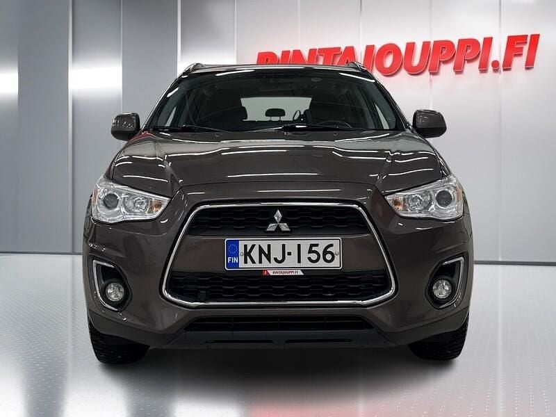 Käytetty Mitsubishi ASX Invite 117 HP (86 kW) 2016 Katumaasturi