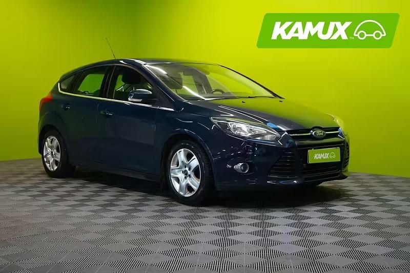 Sininen Käytetty 2013 Ford Focus Titanium Sedan | 2 690 € (Supertarjous) - Kuva 1/4