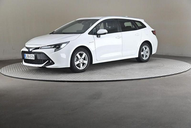 Käytetty 2021 Toyota Corolla Business Edition Farmari | 25 500 € (Perustarjous) - Kuva 1/4