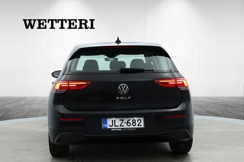 Käytetty VW Golf VIII 110 HP (80 kW) 2021 Viistoperä