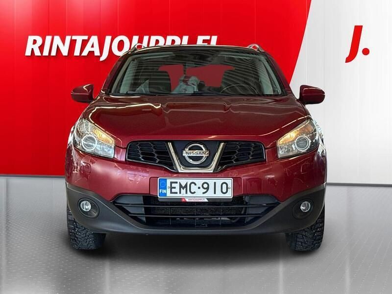 Käytetty Nissan Qashqai +2 Acenta 117 HP (86 kW) 2012 Punainen Katumaasturi