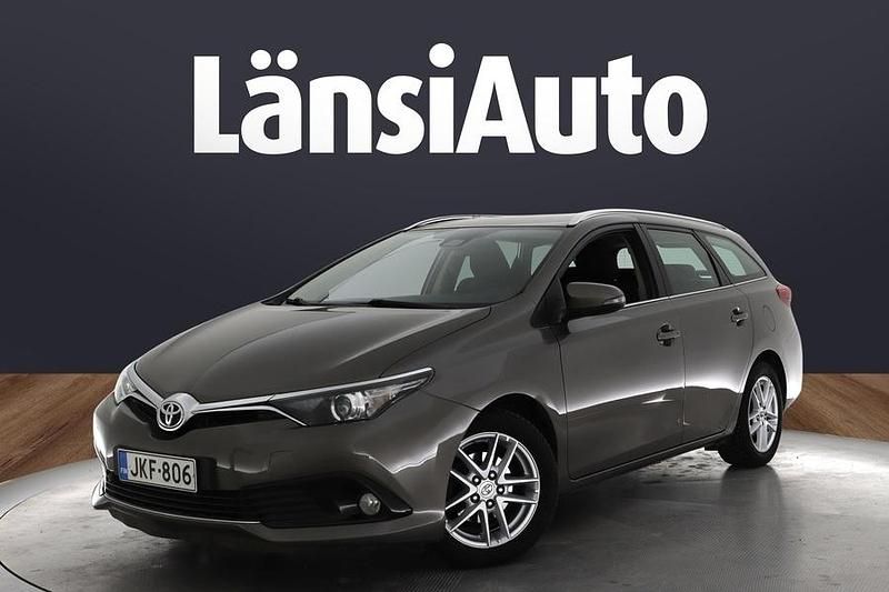 Käytetty 2017 Toyota Auris Touring Sports Multidrive S Farmari | 13 390 € (Perustarjous) - Kuva 1/1