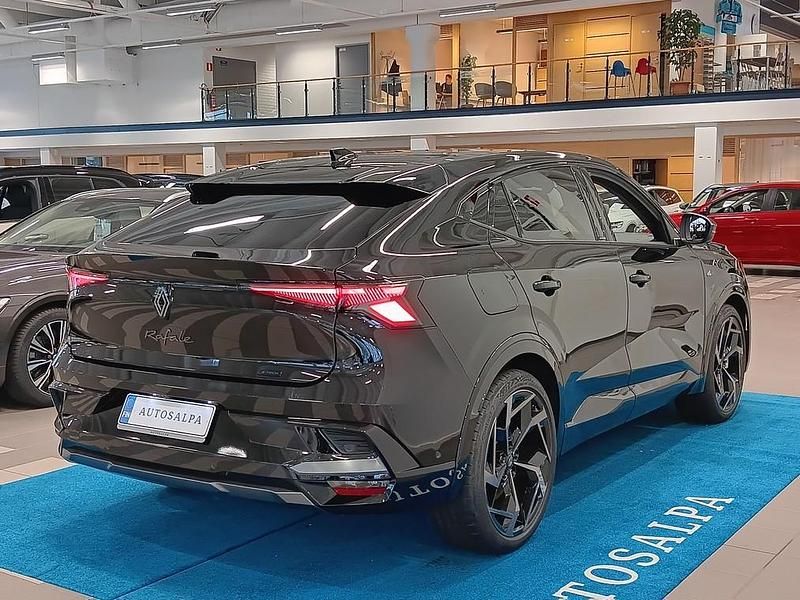 Käytetty Renault Rafale 2025 Katumaasturi