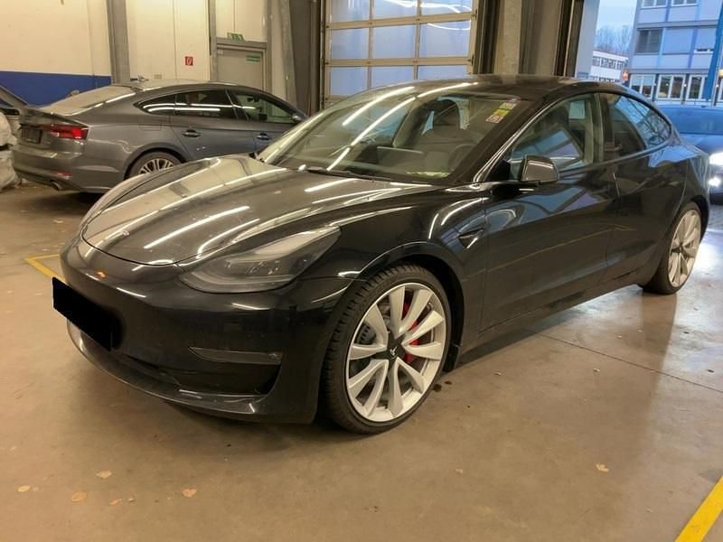 Käytetty 2021 Tesla Model 3 Performance Sedan | 32 900 € (Perustarjous) - Kuva 1/1