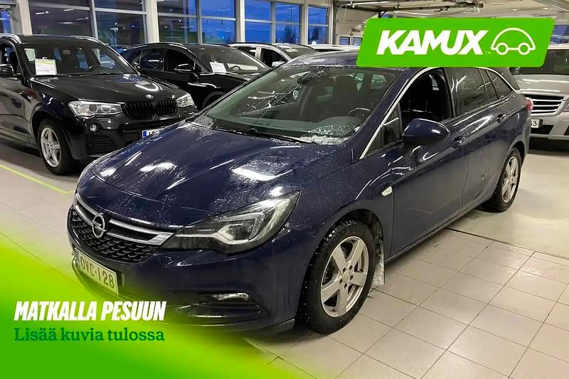 Käytetty Opel Astra Innovation 136 HP (100 kW) 2016 Sininen Farmari