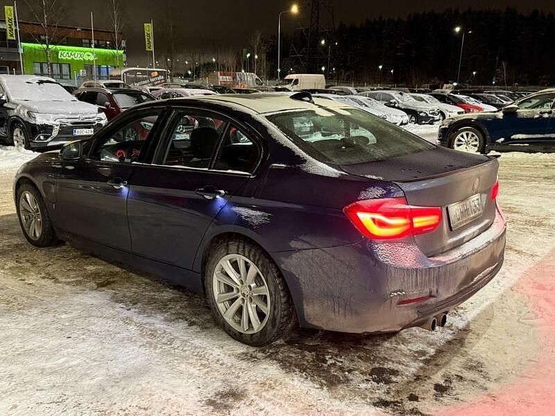 Käytetty BMW 330e Comfort Edition 252 HP (185 kW) 2017 Sedan