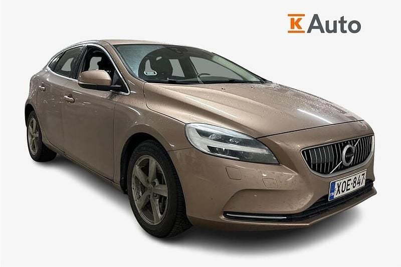 Käytetty 2017 Volvo V40 Business Edition Viistoperä | 17 490 € (Perustarjous) - Kuva 1/3