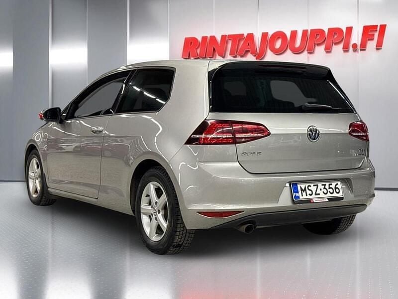 Käytetty VW Golf VII Comfortline 116 HP (85 kW) 2016 Harmaa Viistoperä