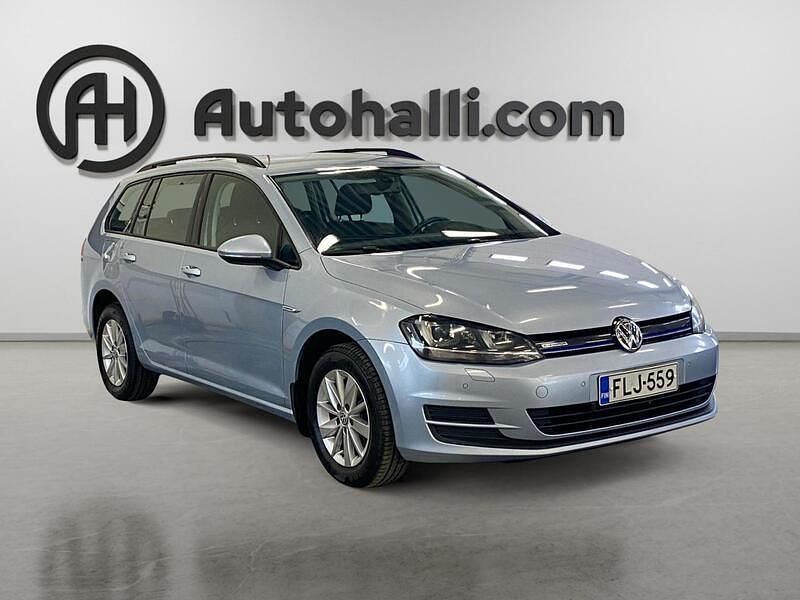 Käytetty VW Golf VII Comfortline 110 HP (80 kW) 2014 Farmari