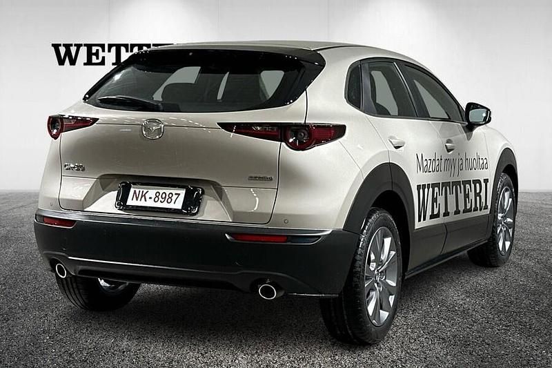 Käytetty Mazda CX-30 Center-Line 140 HP (102 kW) 2025 Katumaasturi