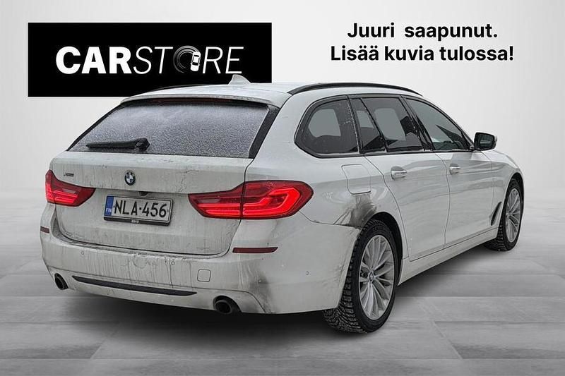 Käytetty BMW 520 Exclusive 190 HP (139 kW) 2018 Farmari