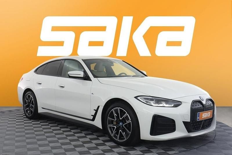 Käytetty 2023 BMW i4 Comfort Edition Sedan | 35 990 € (Perustarjous) - Kuva 1/3