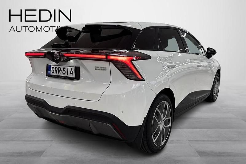 Uusi MG MG4 EV Luxury 150 kW (204 HP) 2025 Valkoinen Viistoperä