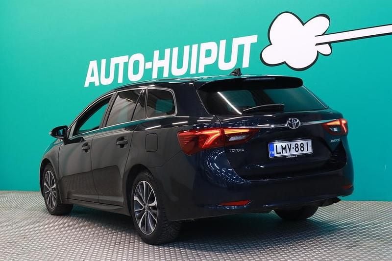 Käytetty Toyota Avensis Multidrive S 147 HP (108 kW) 2016 Farmari