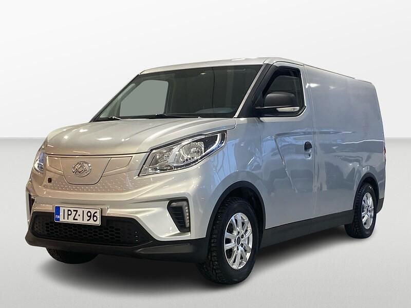 Käytetty Maxus eDeliver 3 89 kW (122 HP) 2021 Hopea Van