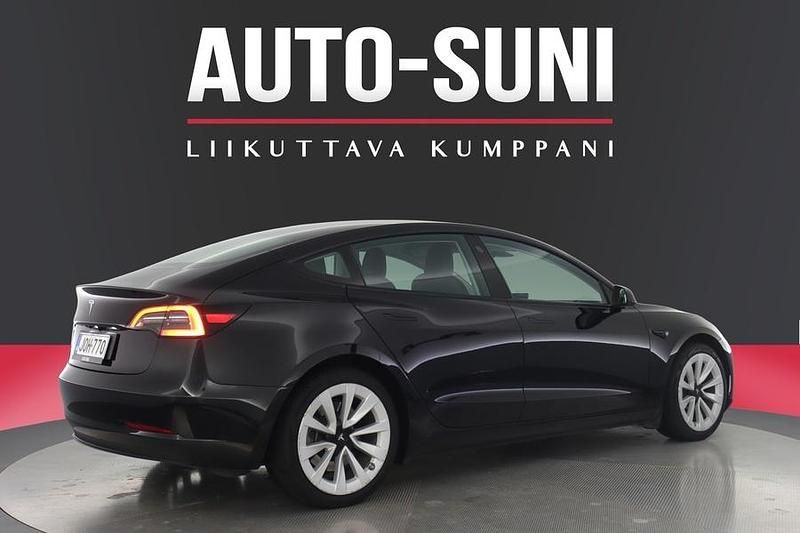 Käytetty Tesla Model 3 RWD 211 kW (287 HP) 2023 Sedan