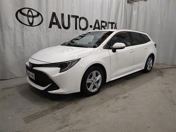 Valkoinen Käytetty 2022 Toyota Corolla Edition Farmari | 26 900 € (Perustarjous) - Kuva 1/4