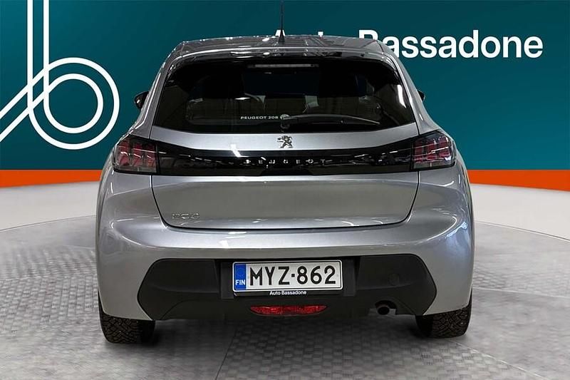 Käytetty Peugeot 208 Active 75 HP (55 kW) 2021 Viistoperä