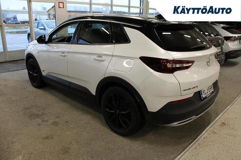 Käytetty Opel Grandland X 200 HP (147 kW) 2020 Valkoinen Katumaasturi
