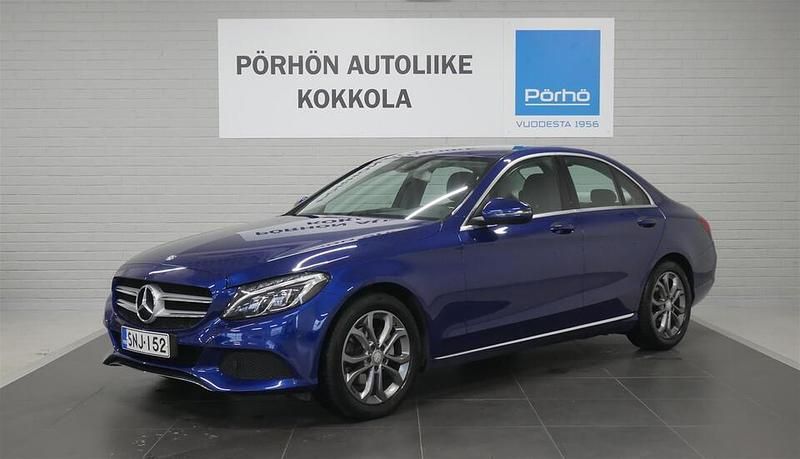 Sininen Käytetty 2016 Mercedes C200 Business Sedan | 19 800 € (Hieman kallis) - Kuva 1/4