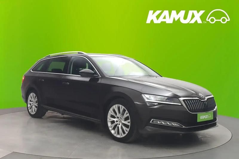 Ruskea Käytetty 2020 Skoda Superb Style Farmari | 26 700 € (Hieman kallis) - Kuva 1/4