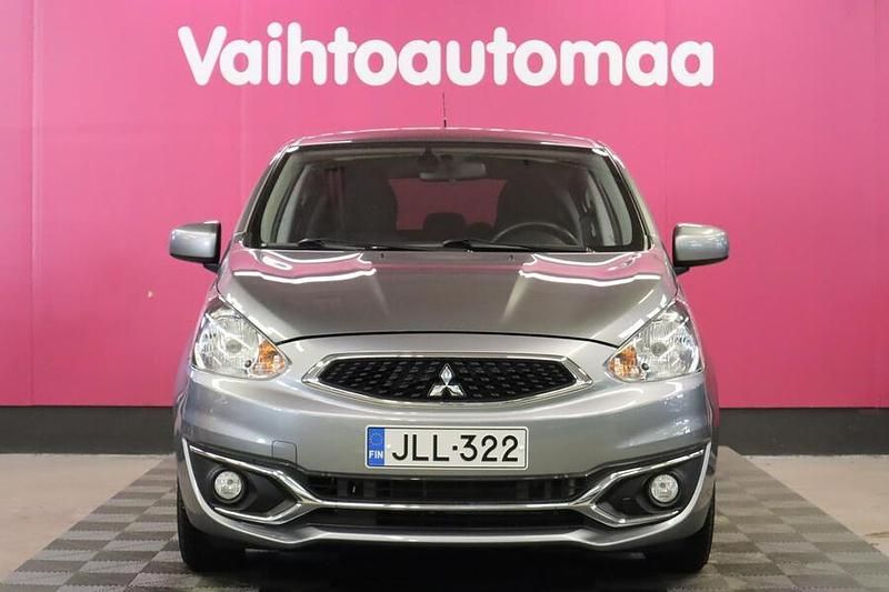 Käytetty Mitsubishi Space Star Invite 80 HP (58 kW) 2019 Viistoperä