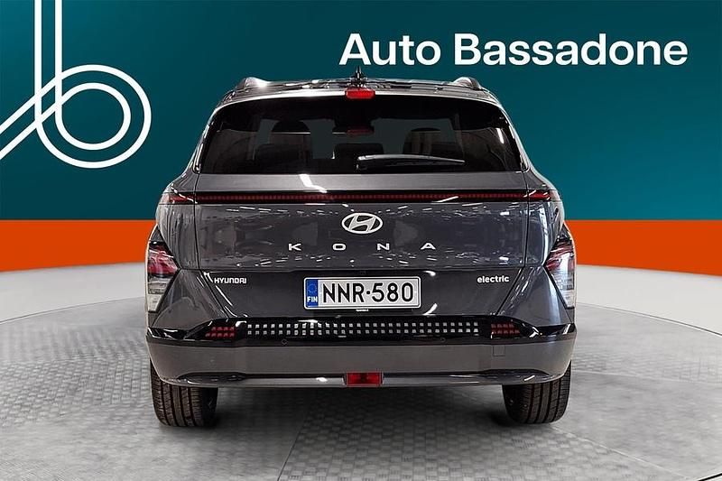 Käytetty Hyundai Kona Premium 160 kW (218 HP) 2025 Katumaasturi