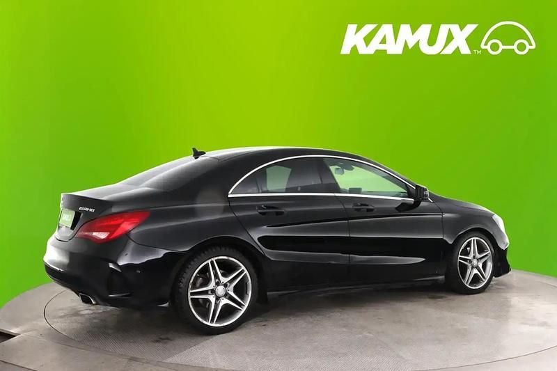 Käytetty Mercedes CLA180 Business 122 HP (89 kW) 2015 Musta Sedan